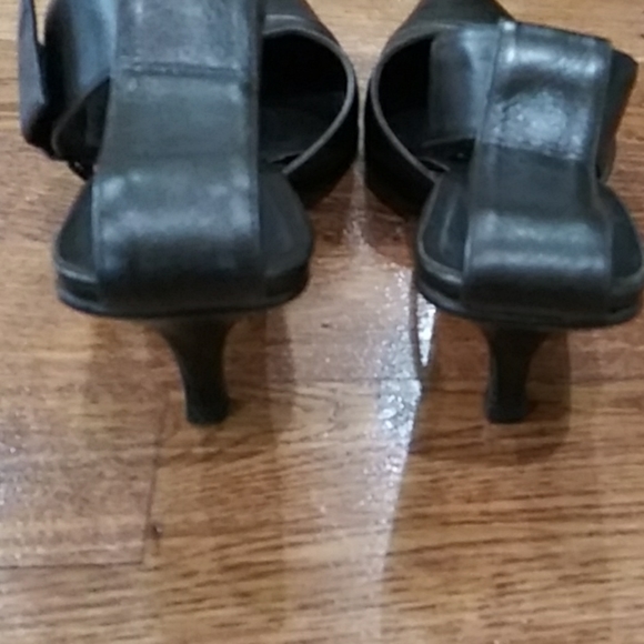 Gucci runway metallic shoes designed by Tom Ford - Picture 5 of 6